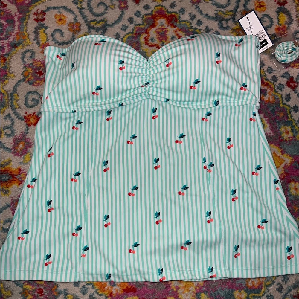 Crown and Ivy tankini